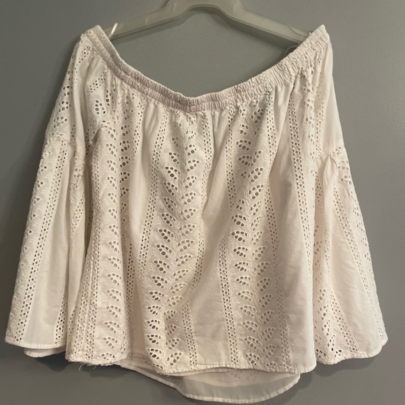 Express Women's Off-Shoulder White Eyelet Lace Top - Picture 4 of 7